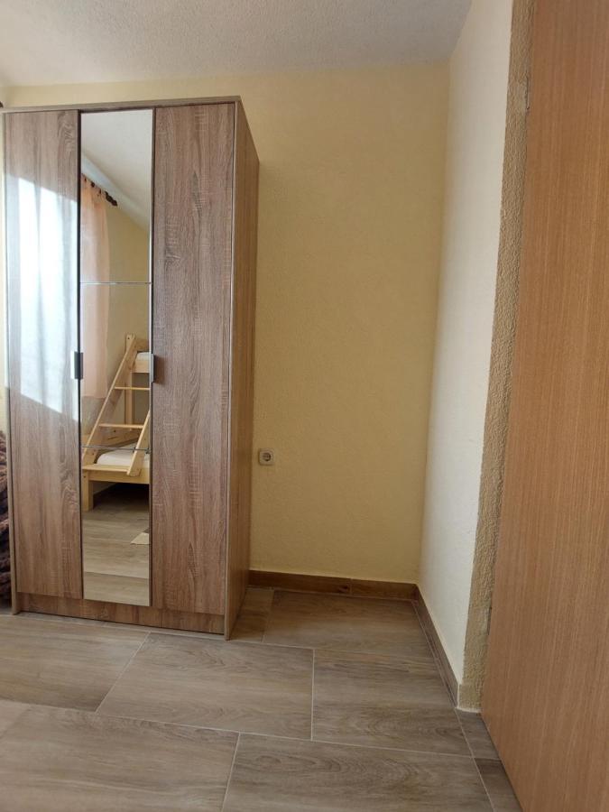 Apartmani Piskoric Vir Esterno foto