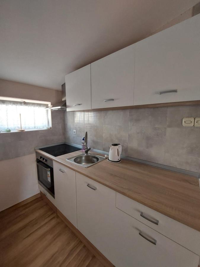 Apartmani Piskoric Vir Esterno foto