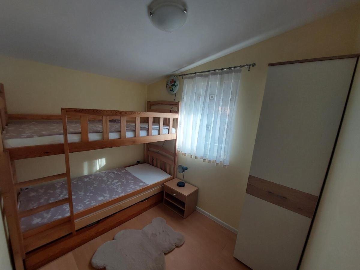 Apartmani Piskoric Vir Esterno foto